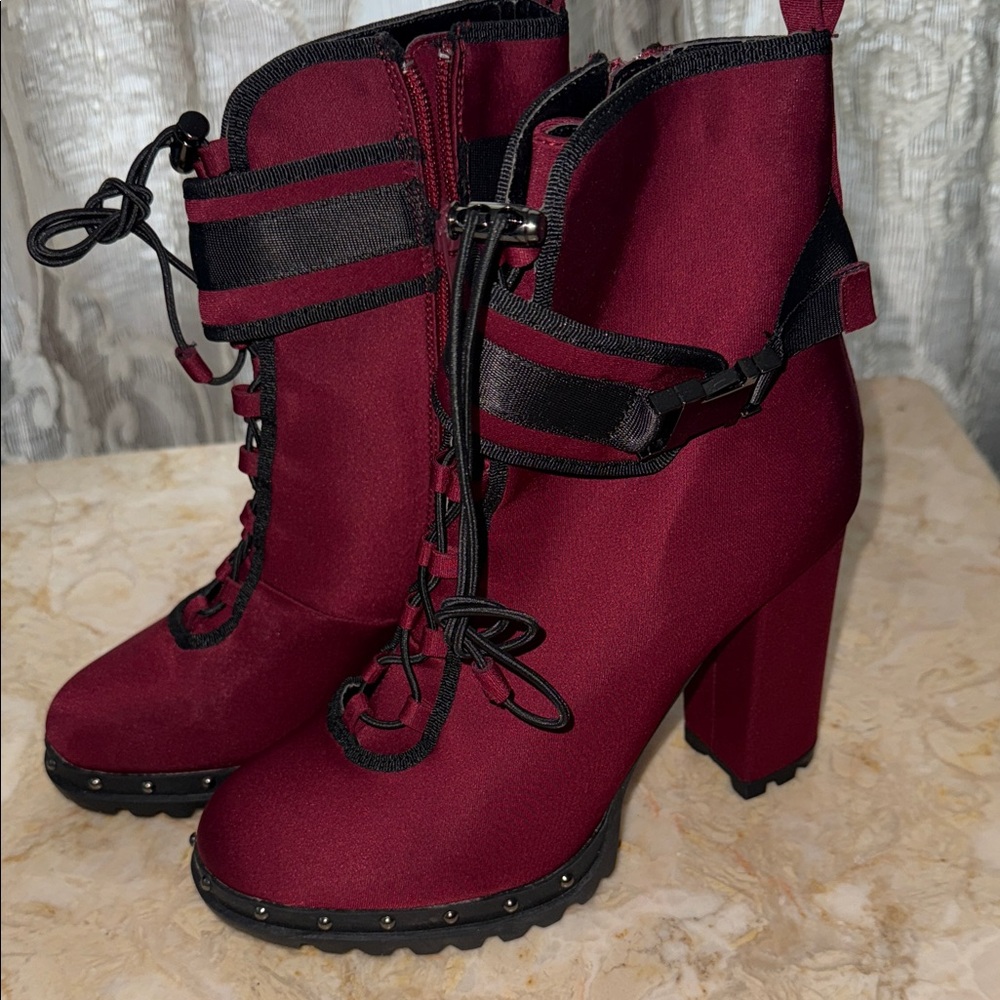 Miss Lola Burgundy Heeled Lace-Up Boots